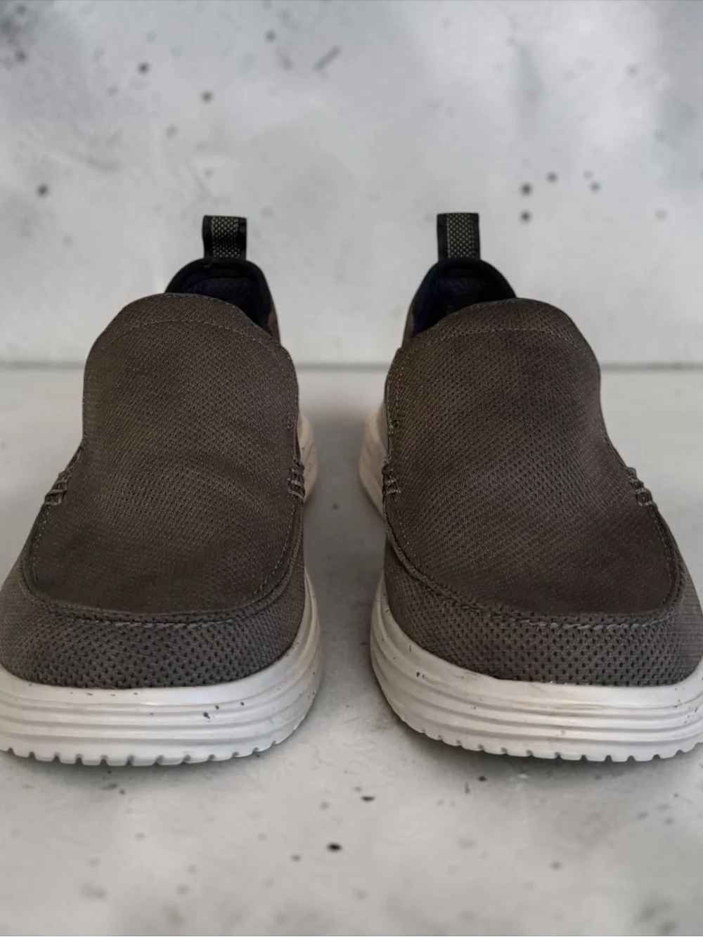 Skechers Men’s Proven - Renco Slip-On Shoes Charcoal Grey Size 12 (204568)